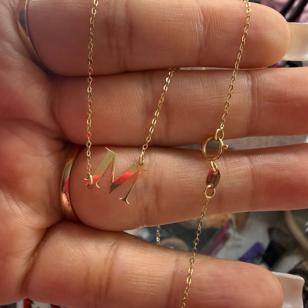 14 k solid gold letter M necklace